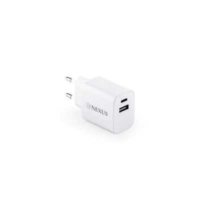 WEGENER - Adattatore di Corrente con Porta USB-A 18W e Porta USB-C 20W in ABS - Cod. 97186