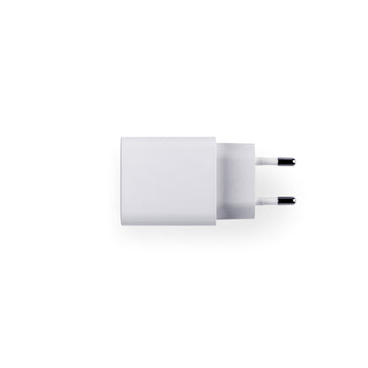 WEGENER - Adattatore di Corrente con Porta USB-A 18W e Porta USB-C 20W in ABS - Cod. 97186
